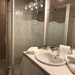 Logis Les Airelles En Bray Hotel Neufchatel-en-Bray
