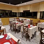 Logis Les Airelles En Bray Hotel Neufchatel-en-Bray