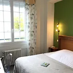 Logis Les Airelles En Bray Hotell