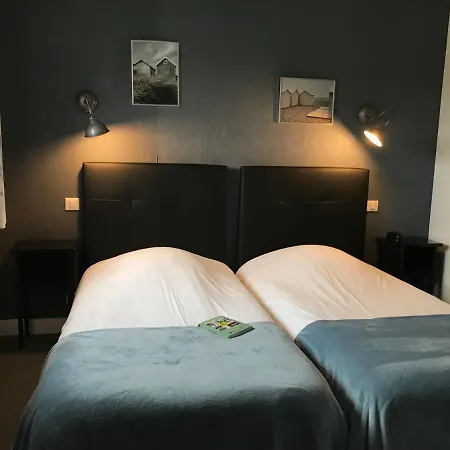 Logis Les Airelles En Bray