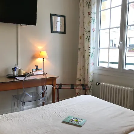 Logis Hotel-restaurant Les Airelles 2*