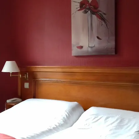 Logis Hotel-restaurant Les Airelles 2* Neufchâtel-en-Bray