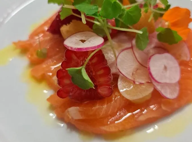 Hotell Logis Les Airelles En Bray 2*