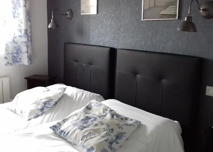 Logis Les Airelles En Bray 2* Neufchâtel-en-Bray